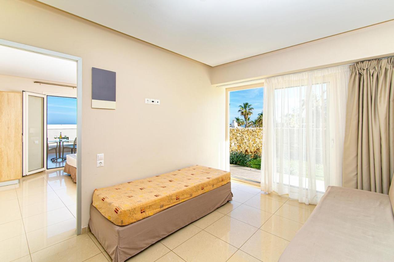 Theo Star Beach Hotel Malia Exteriör bild